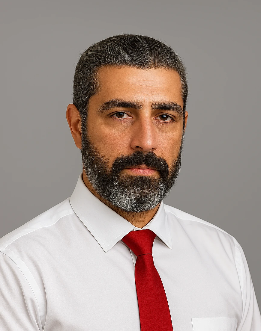 Mohammad Hosseini - Chief Creative Officer (CCO)